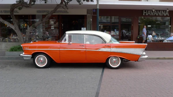 Chevrolet Bel Air in San Isidro district van Lima, Peru — Stockfoto