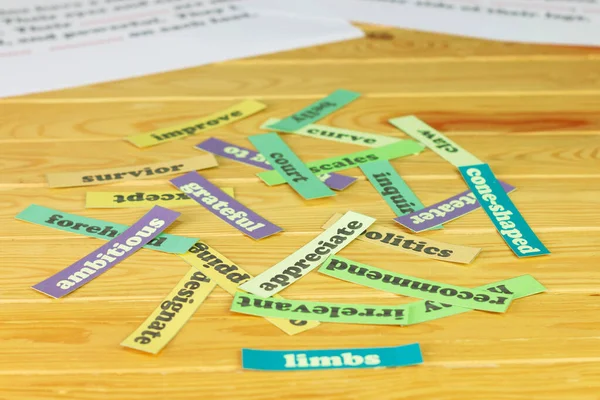 Tarjetas Vocabulario Inglés Sobre Mesa Madera Para Estudiar —  Fotos de Stock