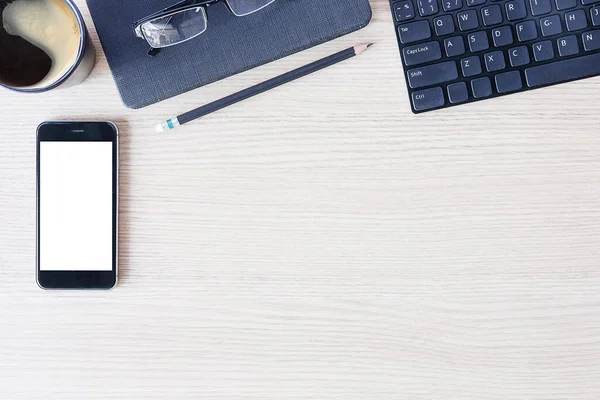 Ofis aksesuarları ile en üst görünüm ofis masaüstü, iş nesneleri ile masaüstü. 