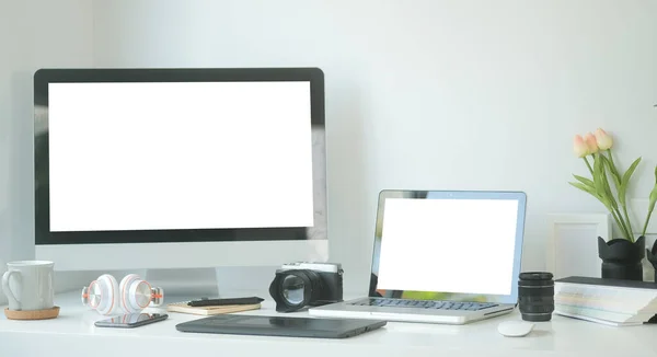 Workspace Desk Laptop Copy Space Blank Screen Business Image Blank — Stock Photo, Image