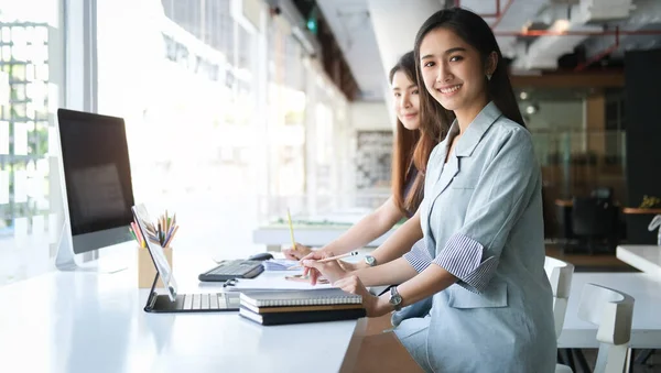 Business Team Working Together Meeting Room Modern Office — Stok fotoğraf