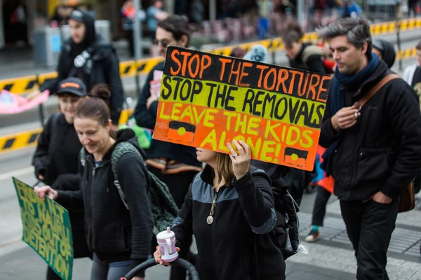 Rally Against Child Detention & Torture — Stock Photo, Image