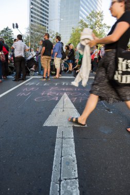 Mülteci ralli ücretsiz - onları geri göndermeyin!