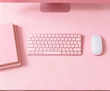 Klavye Fare ve Not Defteri Düz Yataklı Pembe Asgari Çalışma Alanı