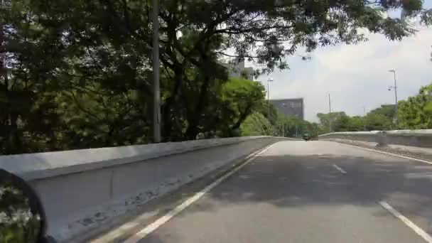 Mittags Mit Dem Motorrad Kuala Lumpur Unterwegs Hyperlapsus — Stockvideo