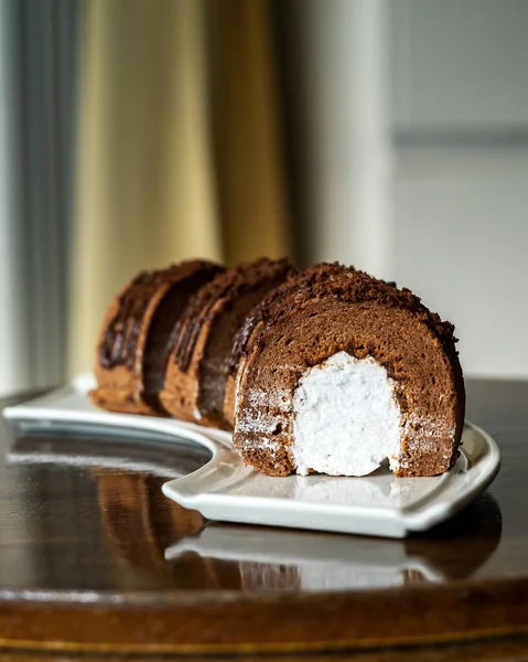 Chocolate Roll Fresh Cream White Plate Wooden Background — Stock Photo, Image