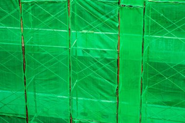 yeşil bir ağ güvenliği için sarılmış inşaat yapı