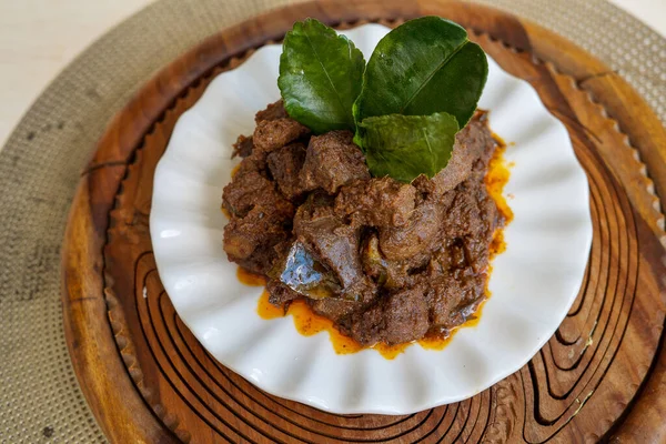 Rendang Daging Rundvlees Rendang Traditionele Schotel Meestal Geserveerd Tijdens Eid — Stockfoto