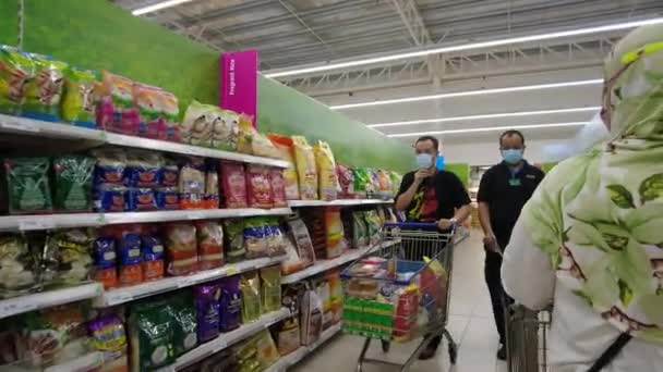 Bangi Malaysia March 2021 Pov Hijab Muslim Woman Doing Grocery — Stock Video