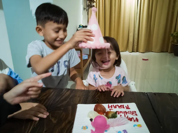Kuala Lumpur Malesia Maggio 2019 Famiglia Festeggia Secondo Compleanno Del — Foto Stock