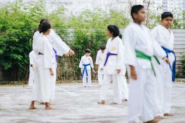 Bangi Malaysia Augusti 2019 Skolelever Går Karatekurs För Fritidsaktiviteter — Stockfoto