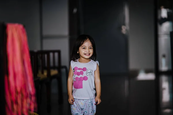 Asian Toddler Smiling Happily Home — ストック写真