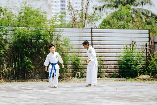 Bangi Malajsie Srpna 2019 Školní Studenti Navštěvující Kurz Karate Pro — Stock fotografie