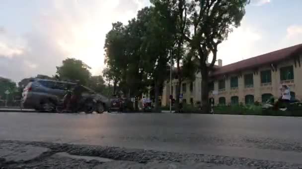 ハノイでの交通ベトナム,バイクの時間経過 — ストック動画