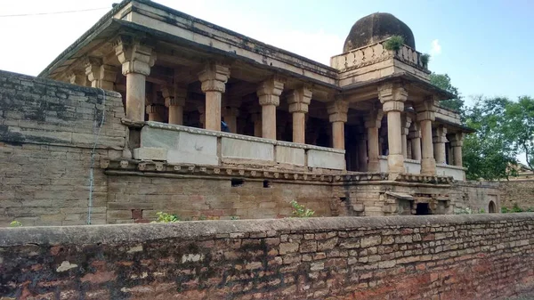 Antiguo Monumento Piedra Antigua Sus Pilares Hecho Fuerte Gwalior India — Foto de Stock