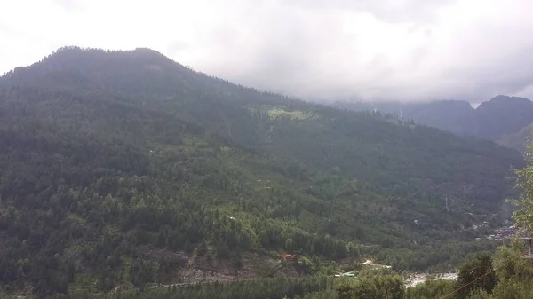 Hermosa Vista Panorámica Natural Las Montañas Con Bosque Valle Manali —  Fotos de Stock