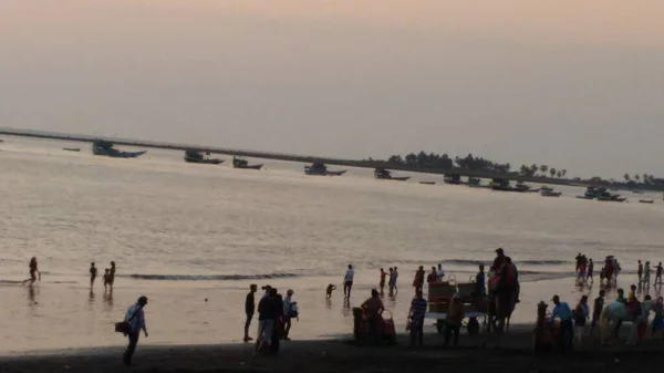 Beautiful Late Evening View Sea Beach Sunset Boats Tourist India — Stock Photo, Image