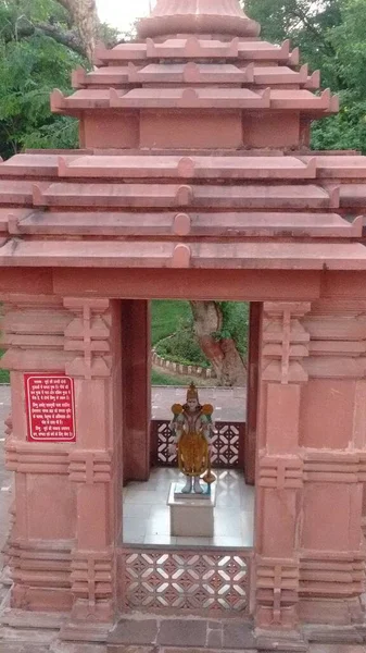 Ídolo Bonito Mármore Deus Hindu Hanuman Dentro Templo — Fotografia de Stock