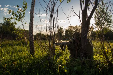 mücadele öncesi bekliyor