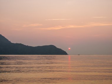 Denize 1 Gündoğumu