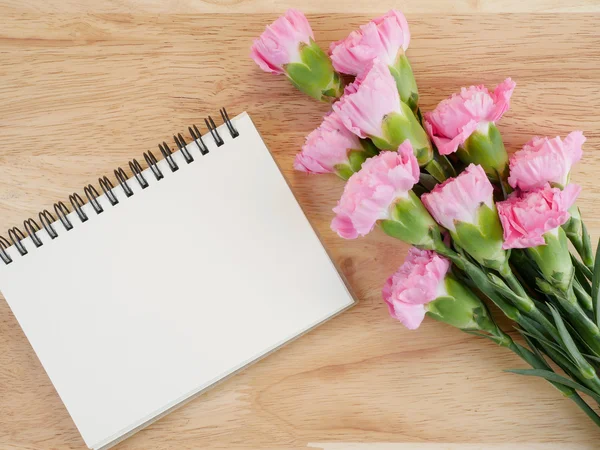 Blank notebook and Carnation flower 10 — Stock Photo, Image
