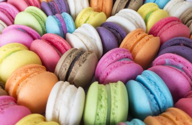 Renkli macarons 3
