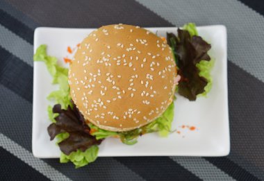 Yengeç ve Alga Burger