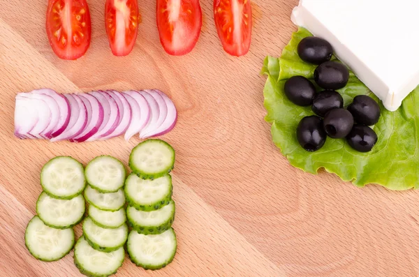 Frisches Gemüse für den Salat — Stockfoto