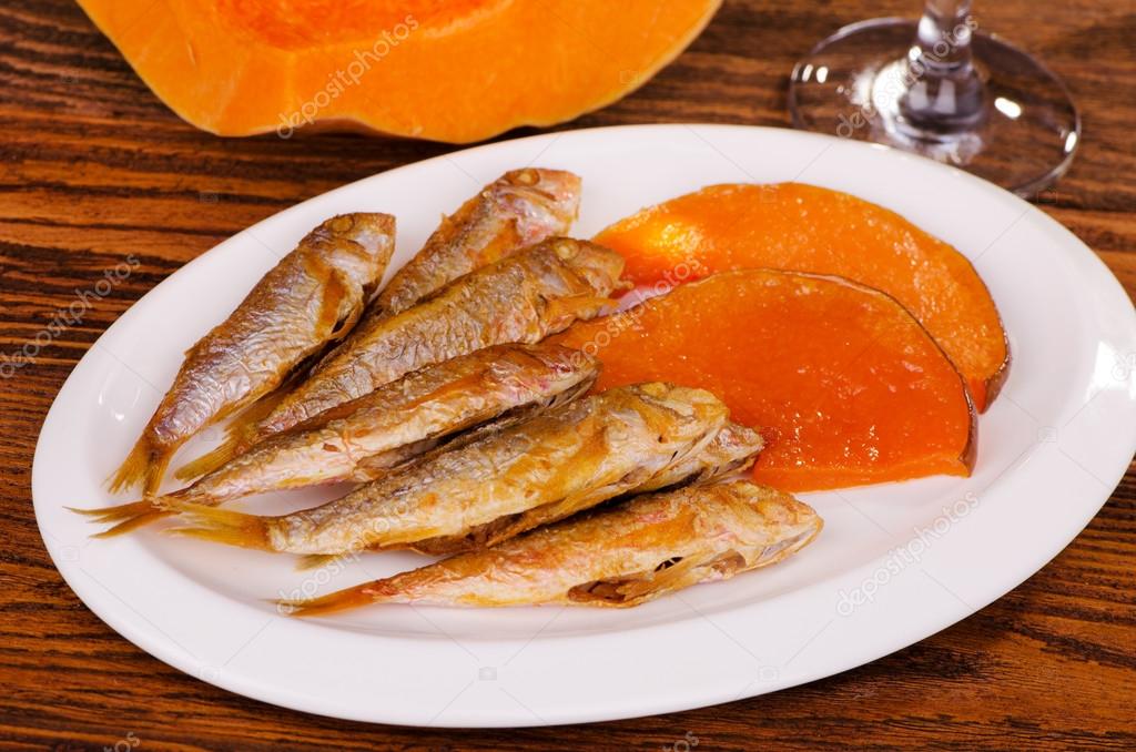 grilled fish with pumpkin