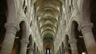 Büyük bir bina. Yüksek kaliteli görüntüler