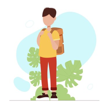 Sırt çantalı, tişörtlü ve çiçekli bir öğrenci, arka bahçeye çıktı.