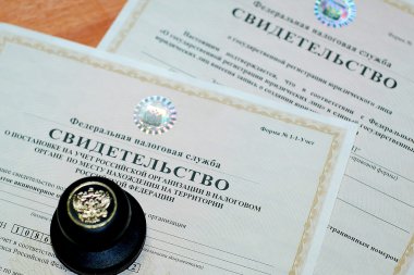 Kuruluş öznitelikleri. Sertifikası altında yatan bir kurumsal mühür açayım.
