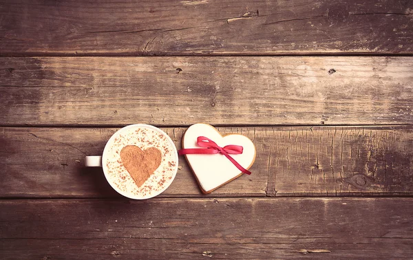 커피와 쿠키의 컵 — 스톡 사진