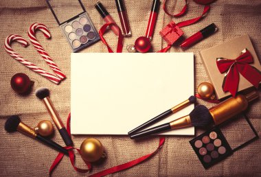 kozmetik ve Noel hediyeleri