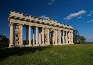 Colonnade Reistna, Mikulov, Unesco