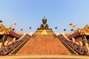 Siyah Buda Dlamini heykeli Petchabun ili, Tayland