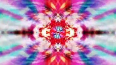 Değişken renkli kaleydoskopik mandala dönüşümlü grafik hareketi. 4K çok renkli psikedelik görsel animasyon arka planı. DJ VJ döngüsü için güzel parlak süs, sahne şovları, geçiş, arka plan.