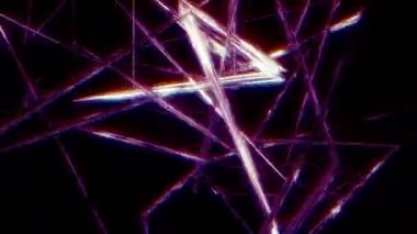 Soyut kaos havada uçuşan parlak parlak metalik maddi malzeme arka planı. 4K döngü tasarımı soyut yüksek teknoloji bilim-kurgu parlak metalik fütüristik endüstriyel nesnelerin uçuşu.