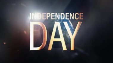 Bağımsızlık Günü sinemasal döngü video görüntüleri. 4K 3D görüntüleme Başlığı Bağımsızlık Günü altın metin iletisini göstermektedir. Giriş için flaşlı ve işaret fişekli ileri teknoloji arkaplan.