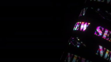 Yeni sezon renkli metin efekti 3 boyutlu titreşimli tüp animasyon döngüsü. Giriş için 4K 3D kusursuz döngü Yeni Sezon kinetik silindir arızası, kopyalama alanı olan başlık pankartı.