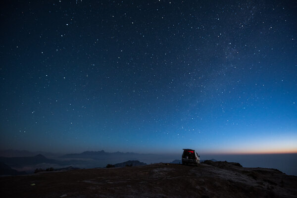 China's beautiful scenery, cow back mountain the sea scenery