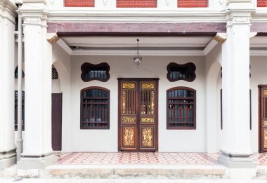 Eski historial shophouse cephe