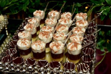 Parti dekorasyonu için ev yapımı şeker.