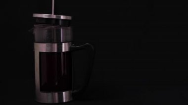 Siyah Arkaplan Önünde Fransız Basın Kaptanı