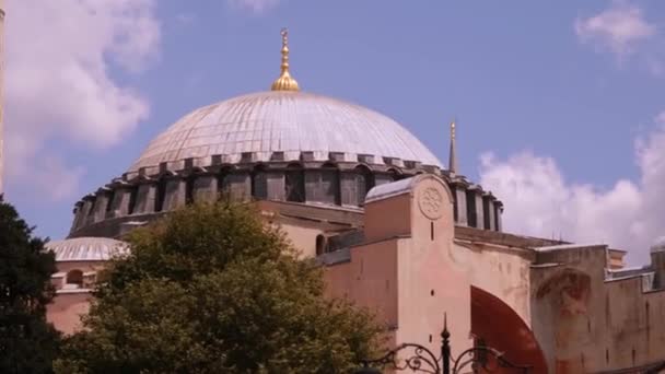 Hagia Sophia handhållen skott, Hagia Sophia moskén handhållen skott — Stockvideo