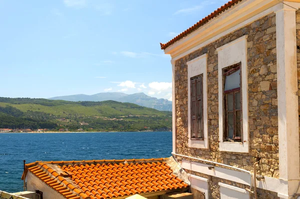 Ház és kilátással az Égei-tengerre, a sziget Samos használhatják — Stock Fotó