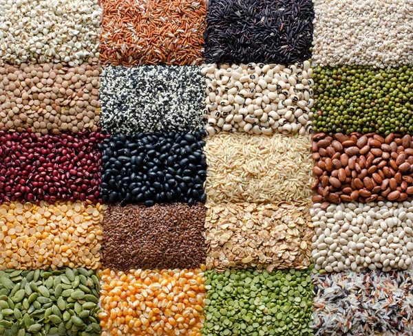Ποικιλία Ειδών Φυσικών Δημητριακών Και Σπόρων Δημητριακών Σάκους Και Σκούρο — Φωτογραφία Αρχείου