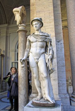 Vatikan, Roma, İtalya - 20 Aralık 2012: Vatikan Müzesi'nde Heykel, Vatikan