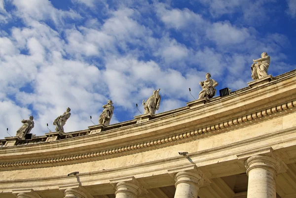 Rzym, Włochy - 20 grudnia 2012: St. Peter's Basilica kolumnada — Zdjęcie stockowe