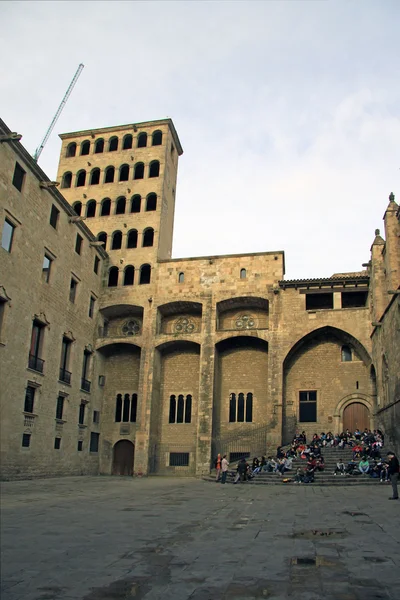 BARCELONA, CATALONIA, SPAIN - DECEMBER 14, 2011: Palau Reial Major (Major Real Palace) in Barri Gotic (Gothic Quarter), Barcelona, Spain — Stock Photo, Image